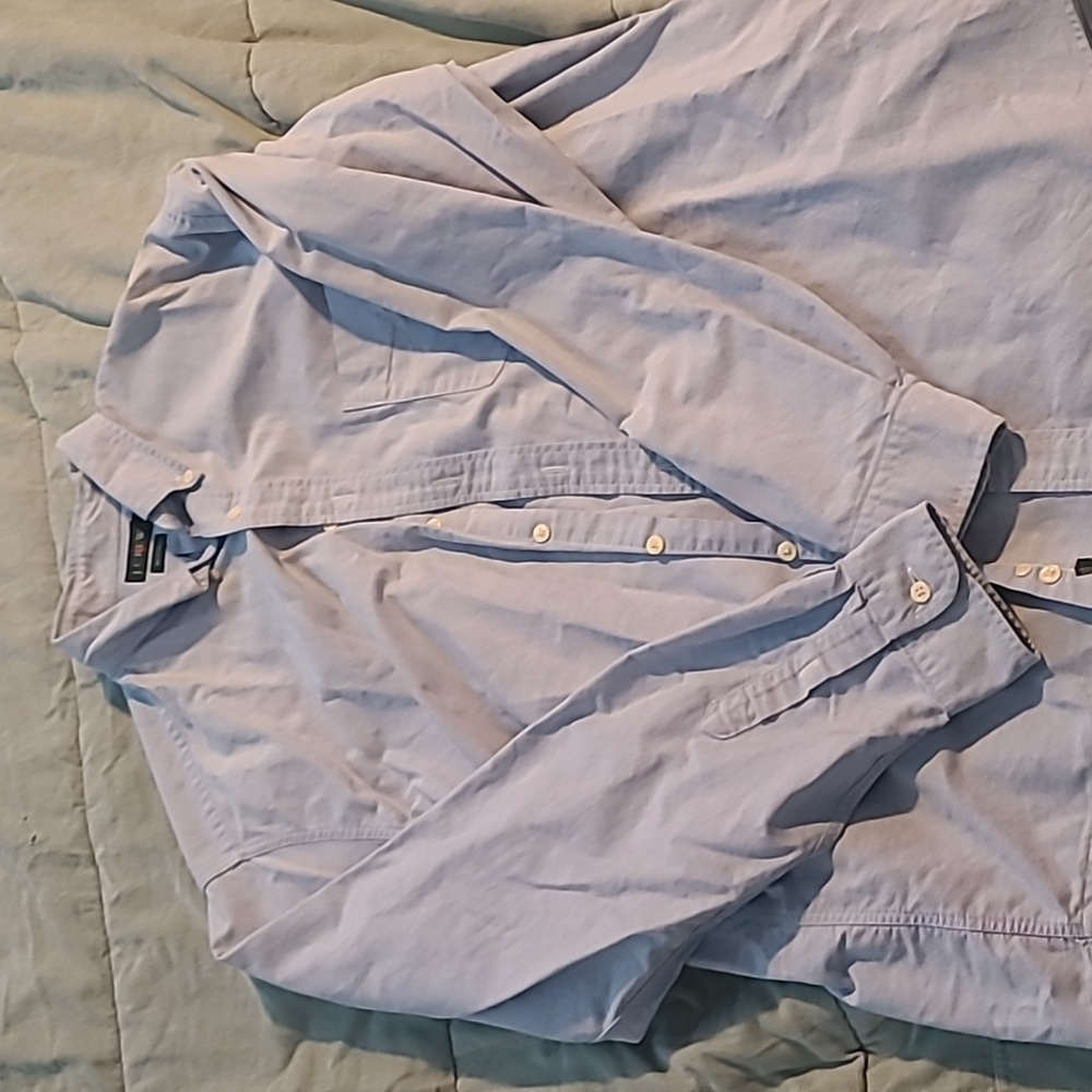 17-36 J Crew light blue dress shirt